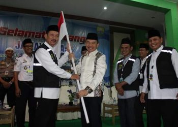 Bupati Sambut Kedatangan Jemaah Haji Kloter 25