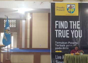 Seminar KNPI, Fikar Azami Ajak Pemuda Gali Potensi diri