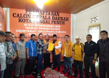 Bersama Ketua Dprd dan Kader Demokrat Fikar Resmi Mendaftar di DPC Hanura