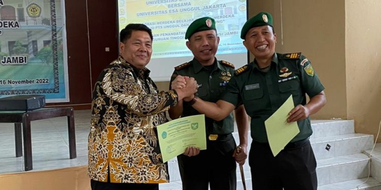 STIA Nusa Tanda Tangani MoU dengan STIKES Garuda Putih