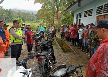 Dipimpin Kapolsek Sitinjau Laut, Pencarian Kakek Sidi Dilanjutkan Esok Hari