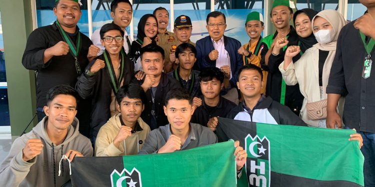JK Dan Gubernur Jambi Siap Bantu Pembangunan Gedung Insan Cita HMI-KAHMI Kerinci Sungai Penuh