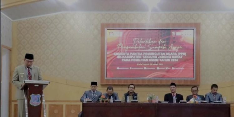 Wakil Bupati Tanjabbar, H. Hairan Hadiri Pelantikan PPS Sekabupaten Tanjabbar