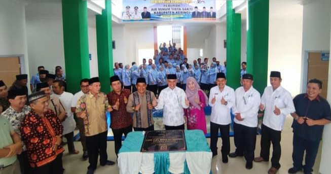 Resmikan Gedung Baru, Bupati Adirozal Harapkan Perumda Tirta Sakti Tingkatkan Layanan