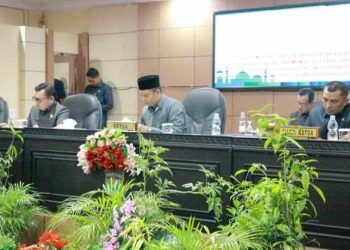 Yoshadi Pimpin Paripurna Tanggapan Walikota Terhadap Pandangan Umum Fraksi-Fraksi terhadap LKPJ 2022