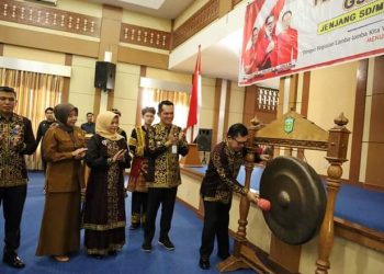 Wako Ahmadi Buka Secara Resmi FLS2N, O2SN, OSN, LCC,MTQ, GSI dan Drum Band