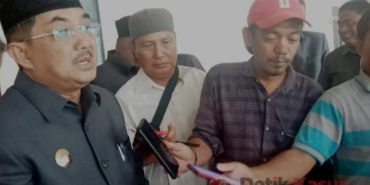 Bupati Tanjabbar Laporkan Kades Sungai Rambai Terkait Ujaran Kebencian