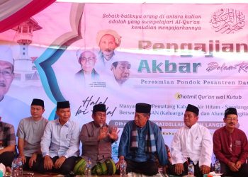 Dihadiri Ratusan Warga, Wagub Abdullah Sani Resmikan Ponpes Darussalam Pematang Kabau
