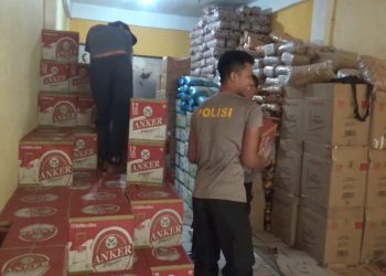 Grebek Gudang Miras, Polres Kerinci Amankan Ratusan Dus Miras Tanpa Izin