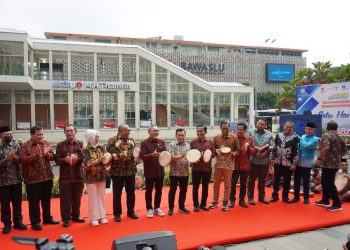 Gubernur Al Haris : Satu Hari Bersama Jambi Ajang Perkenalkan Unggulan Jambi di Tingkat Nasional