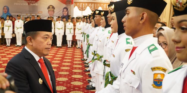 Kukuhkan Paskibraka Provinsi Jambi 2023, Gubernur Al Haris : Bertugas Penuh Semangat dan Cintai Merah Putih