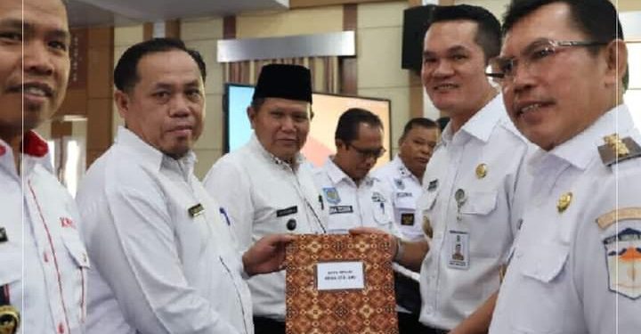 Wako Ahmadi dan Wawako Antos Launching TPS 3R Kota Sungai Penuh