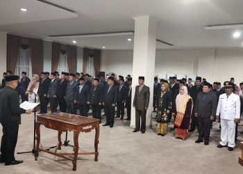 Bupati Adirozal Lantik 119 Pejabat di Lingkup Pemkab Kerinci
