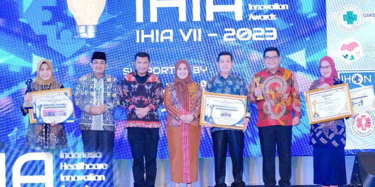 Kabupaten Tajabbar Raih Penghargaan Inovasi Kesehatan Nasional