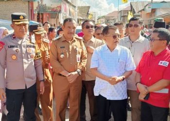 Ketua PMI Kerinci Hermendizal Terima Bantuan Obat-obatan dari PMI Pusat