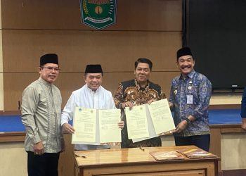 Ketua STIA Nusa Eliyusnadi teken MoU dengan Gubernur Jambi