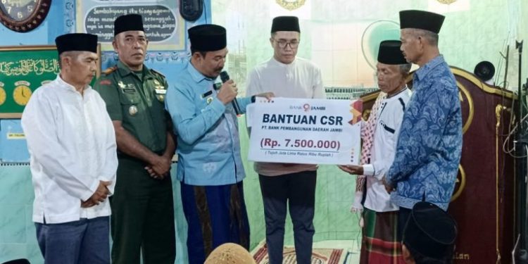 Safari Ramadhan Ke Desa Pengasi Lama, Pj. Bupati Kerinci Asraf Ajak Para Balon Bupati Untuk Ikut Serta