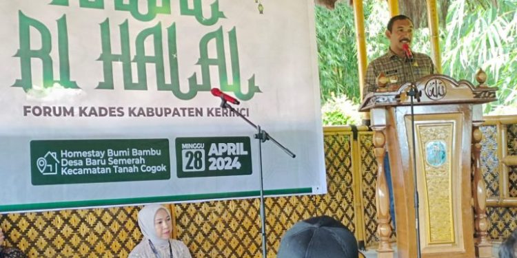 Pj Bupati Asraf Hadiri Acara Halal Bihalal Forum Kades Kabupaten Kerinci