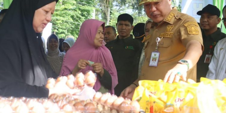 Pj Bupati Buka Gebrakan Pangan Murah