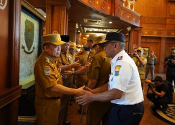 Hari Pertama Masuk Kerja, Gubernur Al Haris Gelar Halal Bihalal dengan Ratusan Pegawai Pemprov Jambi