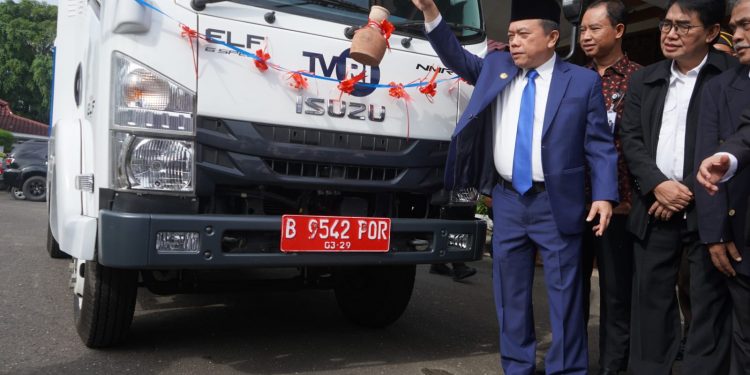 Gubernur Al Haris: Kerja Sama Pemprov dengan TVRI Terus Ditingkatkan, Promosikan Potensi Daerah, Cerdaskan Anak Bangsa