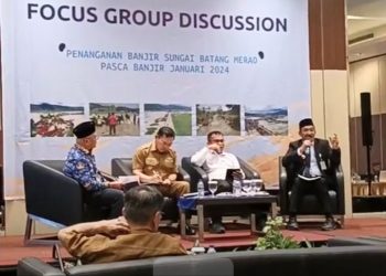 Hadiri FGD, PJ Bupati Kerinci Asraf Paparkan Langkah-langkah Penanganan Banjir Sungai Batang Merao