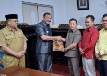PJ Bupati Asraf Hadiri Rapat Paripurna KUA PPAS tahun 2025 dan 5 Ranperda