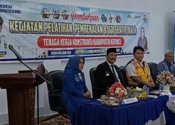Pj Bupati Asraf Buka Pelatihan dan Uji Sertifikasi Tenaga Kerja Konstruksi 2024