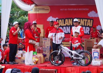 Gubernur Al Haris Hadir Meriahkan Kemerdekaan RI Bersama LDII Jambi, Berikan Hadiah Sepeda Listrik