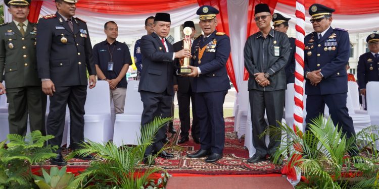 Gubernur Al Haris: Pengaturan Transportasi Batubara Jadi PR bagi Pemerintah