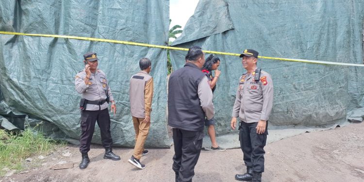 Polsek Jambi Timur Grebek 5 Gudang Minyak Ilegal