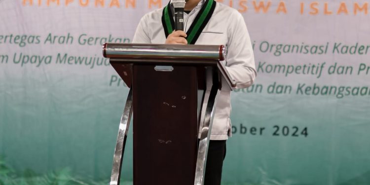 Adanya keluhan Pekerja/Buruh disalah satu Perusahaan Badko HMI Jambi meminta Ketua DPRD Batang Hari segera menindak lanjuti Permasalahan tersebut