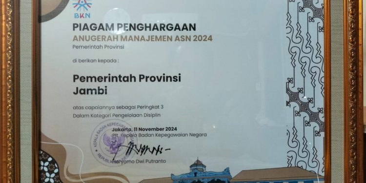 Provinsi Jambi Raih 2 Penghargaan Peringkat 3 Nasional Anugerah Manajemen ASN 2024