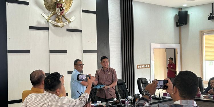 Ketua Dprd Tegas : Dalam Rapat Banggar, Pemerintah Wajib Perhatikan Organisasi Cipayung +