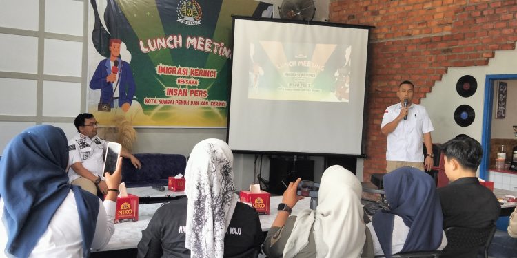 Imigrasi Kerinci Gencar Sosialisasikan Paspor Elektronik atau e-Paspor