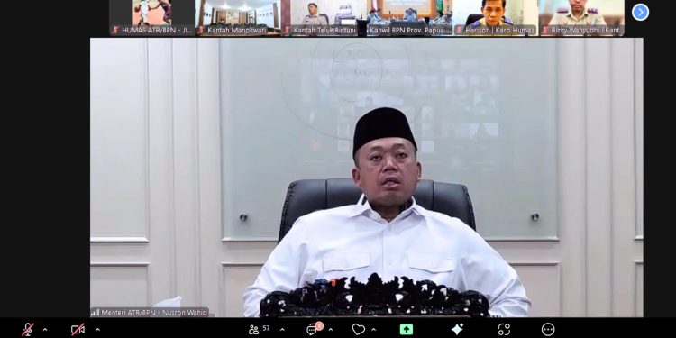Beri Pengarahan ke Kanwil BPN Provinsi Papua Barat, Menteri Nusron Tekankan Perbaikan dalam Pelayanan Publik