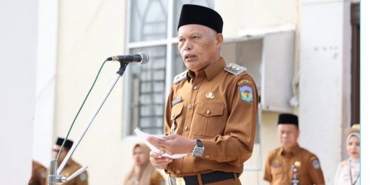 ASN Apel Pagi Bersama Wawako Azhar: ASN Kota Sungai Penuh Diminta Jadi Teladan Disiplin