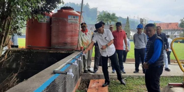 Persiapan Sholat Idul Fitri 1446 H di Sungai Penuh, Wawako Azhar Tinjau Lapangan Merdeka
