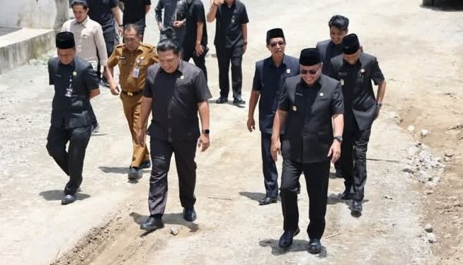 Tinjau Jalan Rusak Di Tanjung, Wako Alfin: Pemkot Komit Meningkatkan Kualitas Infrastruktur