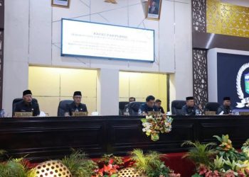 Paripurna LKPJ 2024: Wako Alfin & Wawako Azhar Hadiri Penyampaian Pandangan Fraksi DPRD