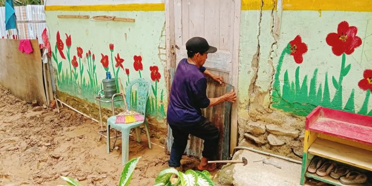 Irigasi Roboh Dekat Sekolah, Warga dan Guru Minta Perhatian Pemerintah