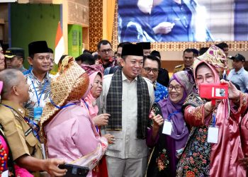 Sosialisasi Pendaftaran Tanah Ulayat di Sumatera Barat, Menteri Nusron: Negara Hadir Lindungi Hak Masyarakat Hukum Adat