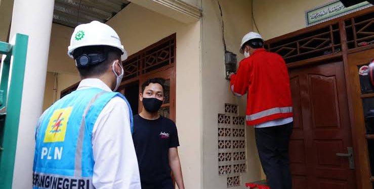 Tarif Listrik April 2025 Tetap, Ini Rincian Harga per kWh untuk Semua Golongan