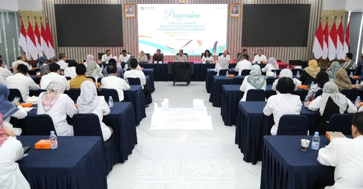 Beri Pengarahan kepada Jajaran, Sekjen Kementerian ATR/BPN Pertegas Pentingnya Peran Staf dan Komunikasi Efektif