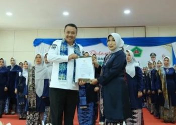 Lantik Pengurus GOW Sungai Penuh 2025–2030, Wako Alfin: Dorong Perempuan Jadi Motor Penggerak Pembangunan