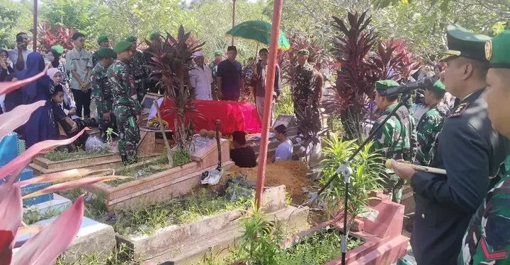 Dandim Letkol Eko Budiarto Pimpin Upacara Militer Pemakaman Kasdim