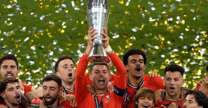 Dramatis! Portugal Taklukkan Spanyol Lewat Adu Penalti, Cristiano Ronaldo Angkat Trofi Nations League