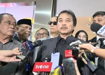 Roy Suryo: Ijazah Jokowi 99,9% Palsu