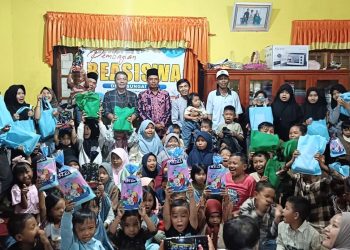 Sungai Abu Tanam Harapan Lewat Bantuan Pendidikan