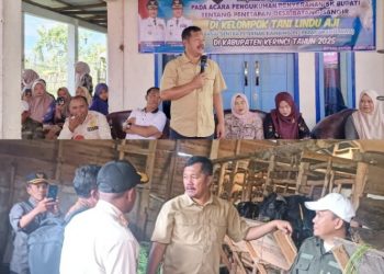 Bupati Monadi Canangkan Sentral Kambing PE di Batang Sangir